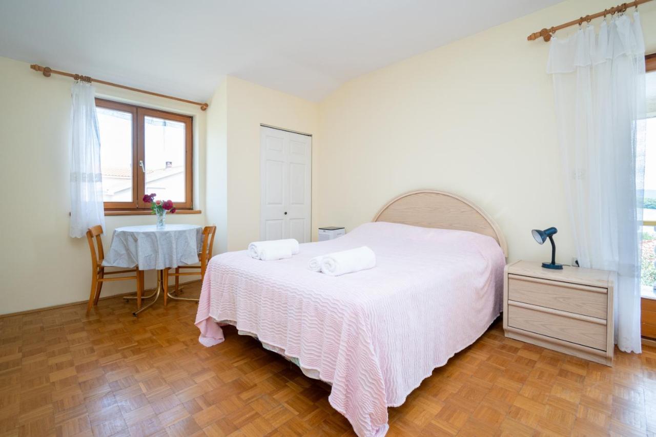 Apartments And Rooms By The Sea Mrljane, Pasman - 327 Neviđane Eksteriør bilde